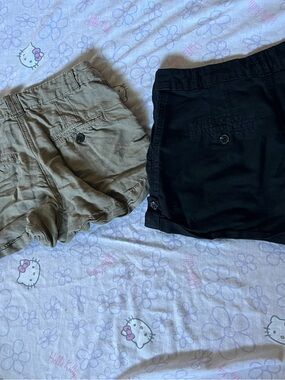 2 H&M mid rise Casual Drawstring Shorts Black and Olive